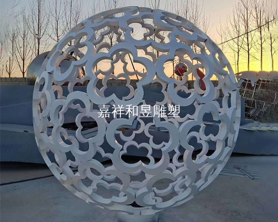 圓球雕塑