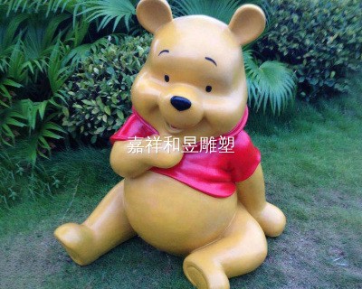 小熊維尼雕塑