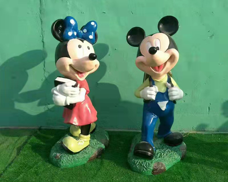 山東玻璃鋼雕塑